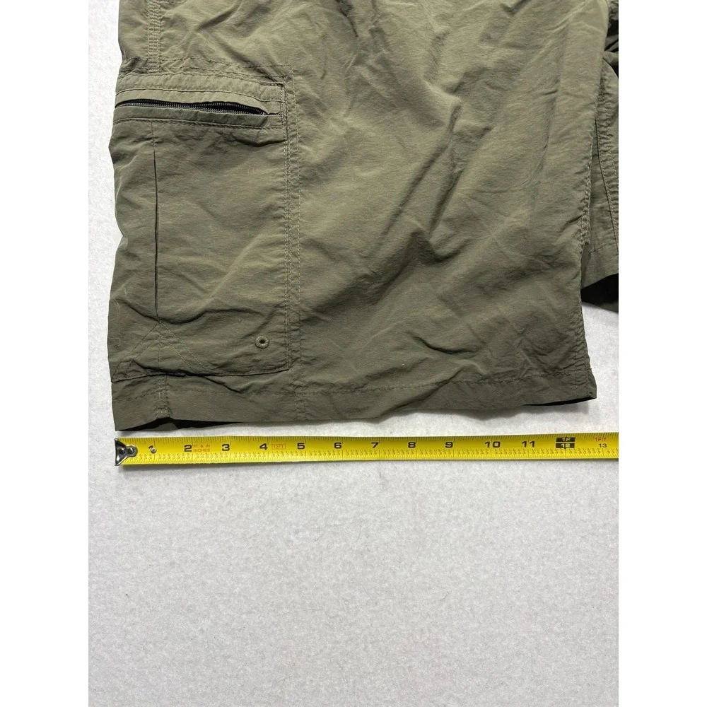 Columbia Mens Large Green Swim Shorts Cargo Pockets Mesh Lined Elastic Waist